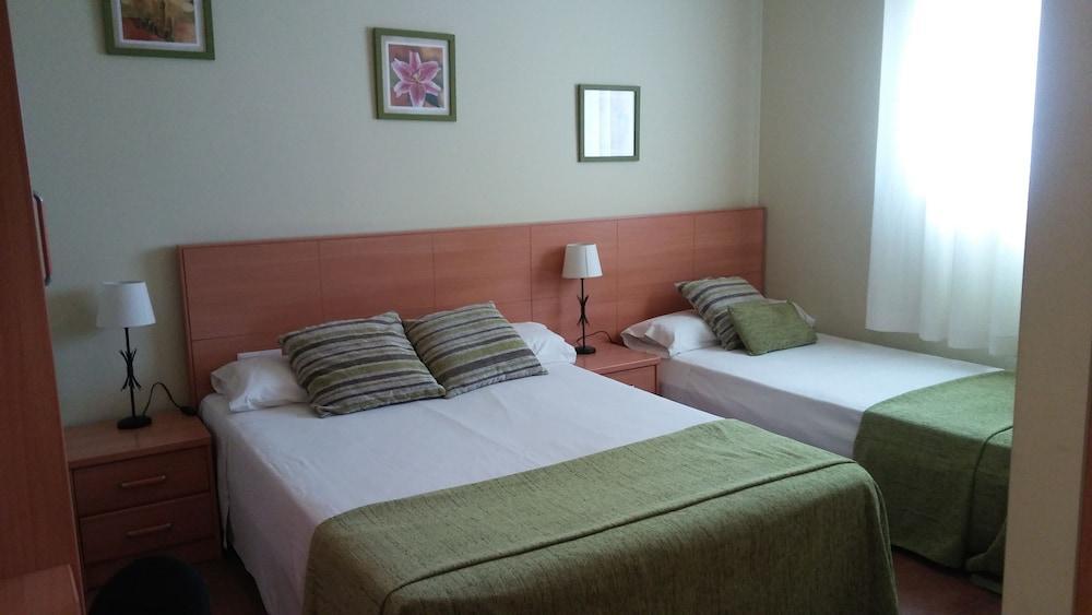 Hostal Sant Roc 博特阿瑞尔 外观 照片