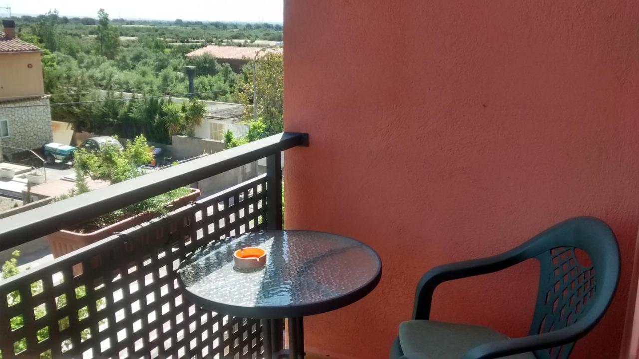 Hostal Sant Roc 博特阿瑞尔 外观 照片