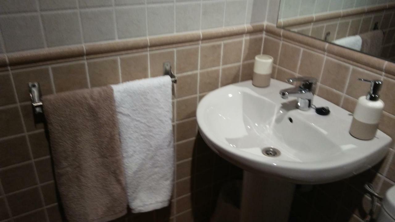 Hostal Sant Roc 博特阿瑞尔 外观 照片